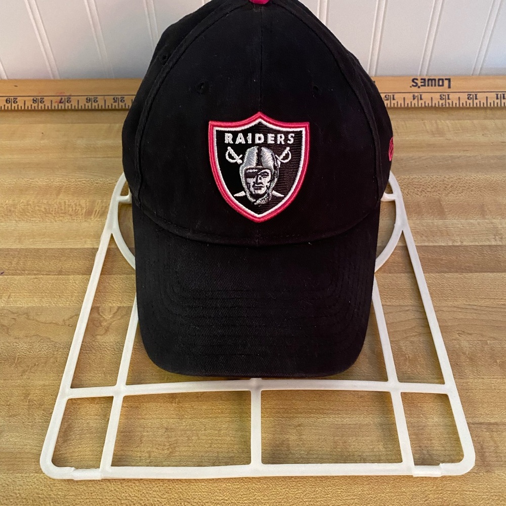 Preowned Woman’s “Raiders” NFL Breast Cancer Hat/ Cap. Adjustable. Black/Pink